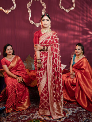 Best Banarasi Saree Inspo for Day Weddings – Sunasa
