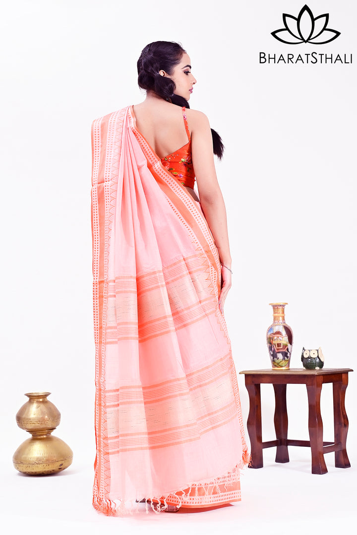 Peach Color Pure Cotton Woven Design Temple Border Maheshwari Handloom Saree
