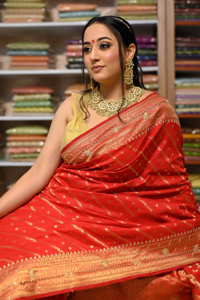 Banarasi silk sarees below 1000 deals